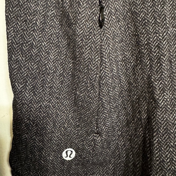 Lululemon Runderful Long Sleeved Herringbone Top & Pink Tank Woman Size 4. - Picture 6 of 9